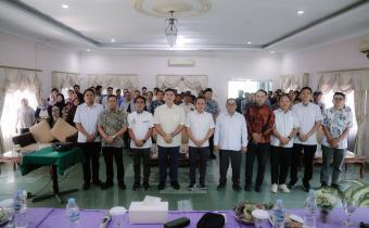 Bawaslu Republik Indonesia bersama Komisi II DPR RI menggelar Sosialisasi dan Penguatan Pengawasan Partisipatif dalam Pengawasan Penyelenggaraan Pemilihan Umum di Lampung Selatan, Rabu (15/07). 