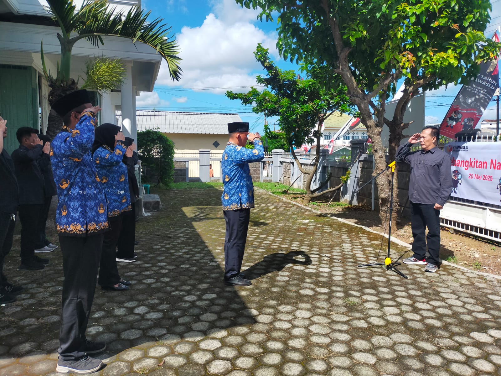 Bawaslu Kota Metro Laksanakan Upacara Hari Kebangkitan Nasional Indonesia Bangkit Wujudkan Indonesia Kuat Demokrasi Terjaga
