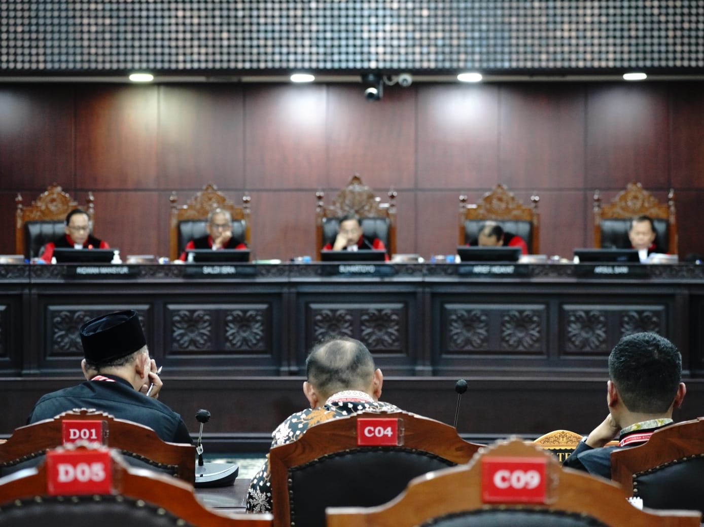 suasana sidang