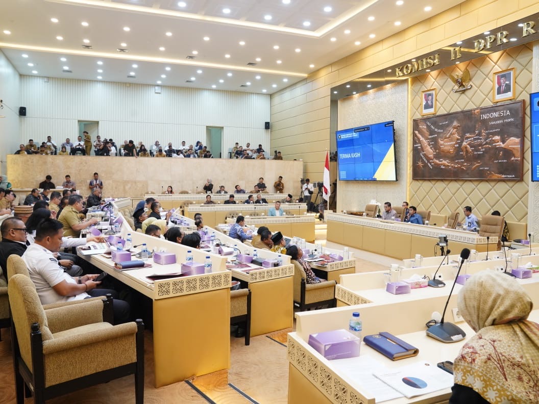 foto rapat