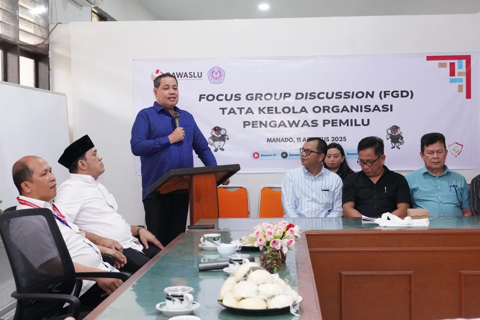 foto rapat