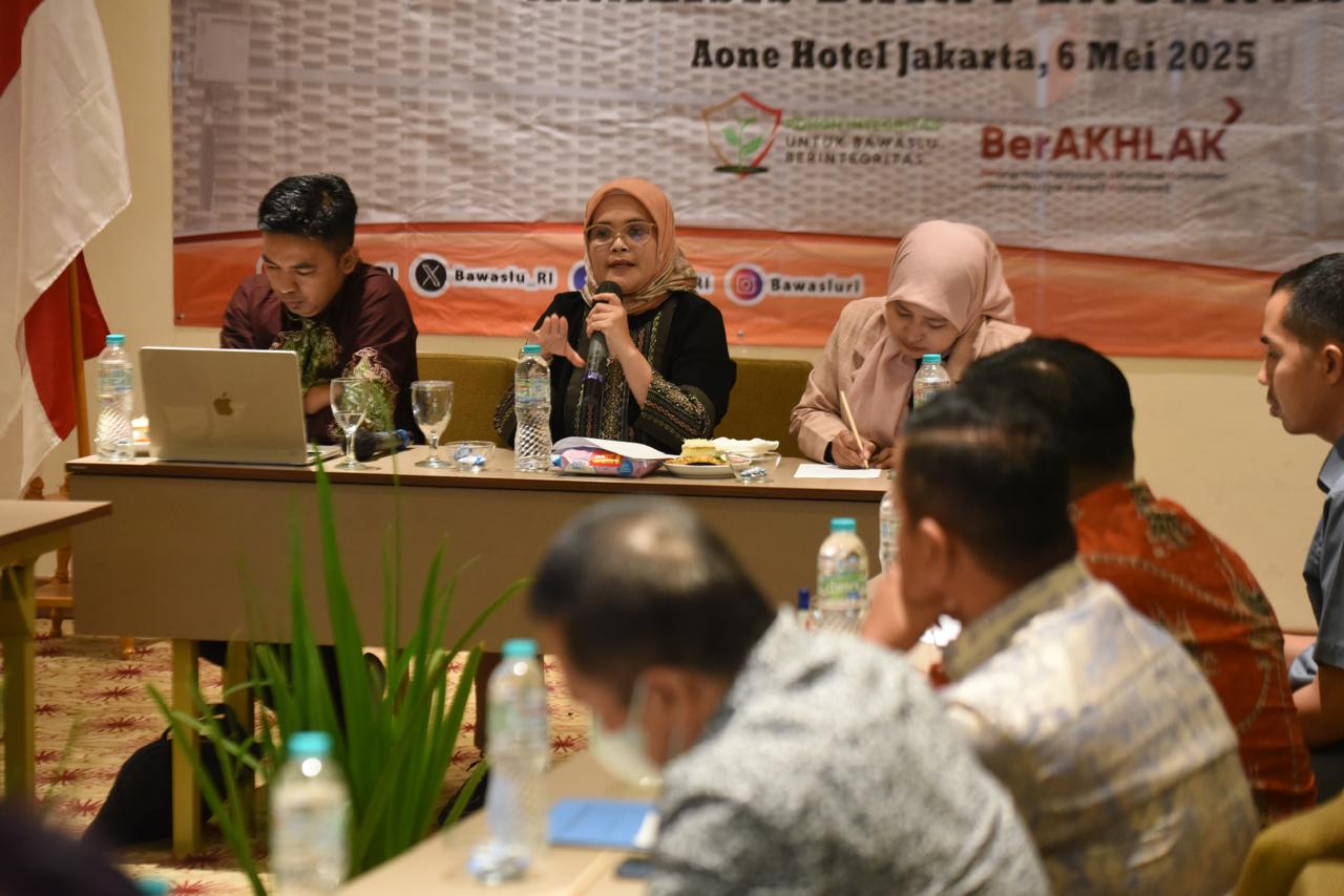 Rapat Penyusunan Strategi Pengawasan Pemutakhiran Data Pemilih Berkelanjutan