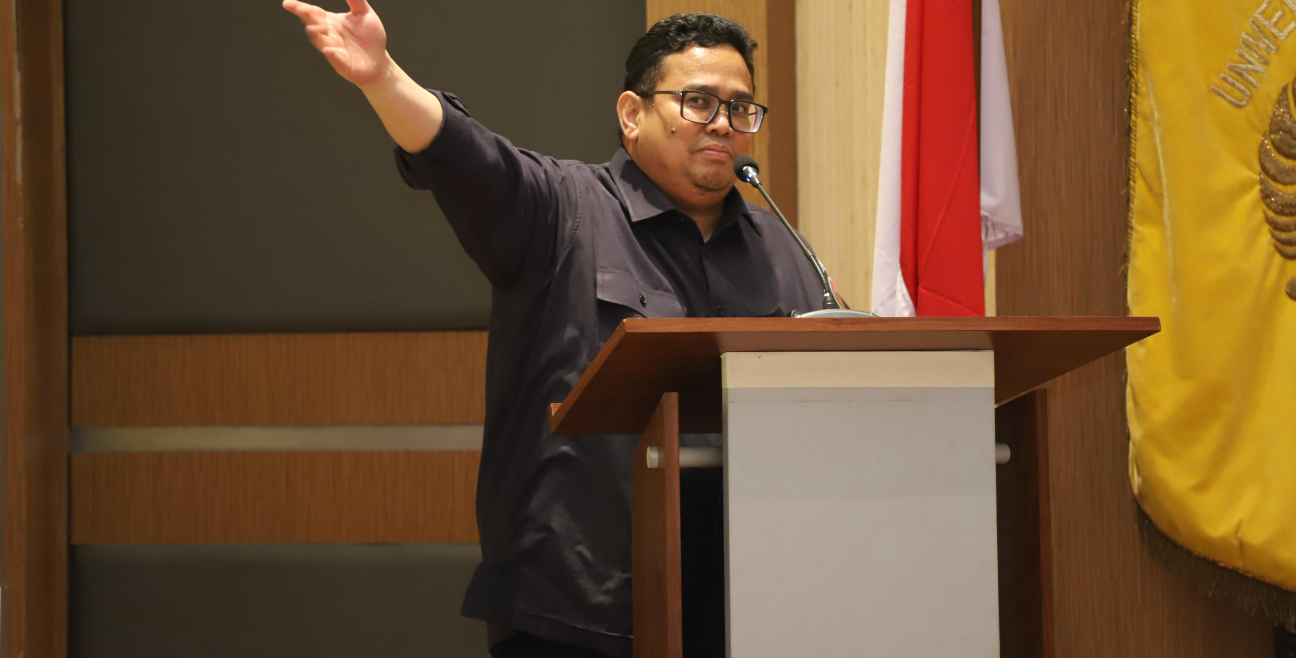 Foto Ketua Bawaslu RI saat memberikan sambutan 
