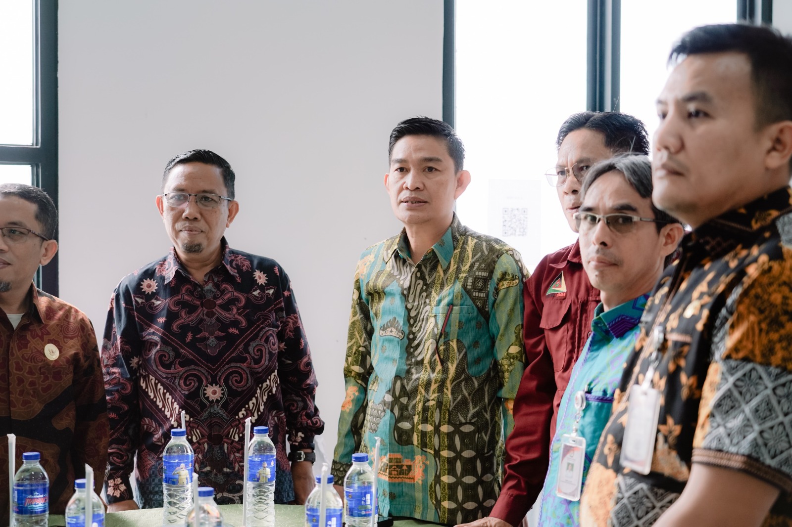 Anggota Badan Pengawas Pemilihan Umum Provinsi Lampung, Gistiawan, menghadiri prosesi pelantikan Rektor Universitas Muhammadiyah (UM) Lampung periode 2026-2030 yang digelar di Gedung Hj. Siti Walidah, Kampus II UM Lampung, Sukarame, Bandar Lampung, Kamis (23/04).
