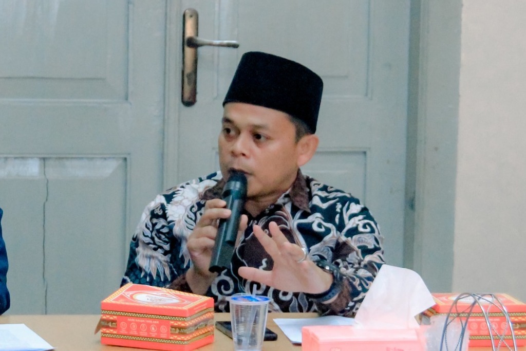Anggota Bawaslu Provinsi Lampung, Imam Bukhori, menghadiri audiensi bersama Anggota DPD RI, Abdul Hakim, dalam rangka penyerapan aspirasi masyarakat dan daerah pada masa reses IV Tahun Sidang 2025–2026. Kegiatan tersebut berlangsung di Kantor DPD RI Bandar Lampung, Selasa (05/05).