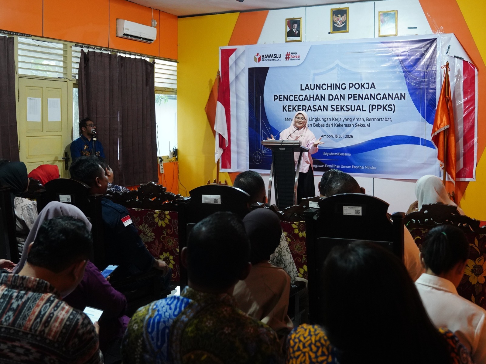 Anggota Bawaslu Lolly Suhenty saat peluncuran di Kantor Bawaslu Provinsi Maluku, Ambon, Kamis (16/7/2026).