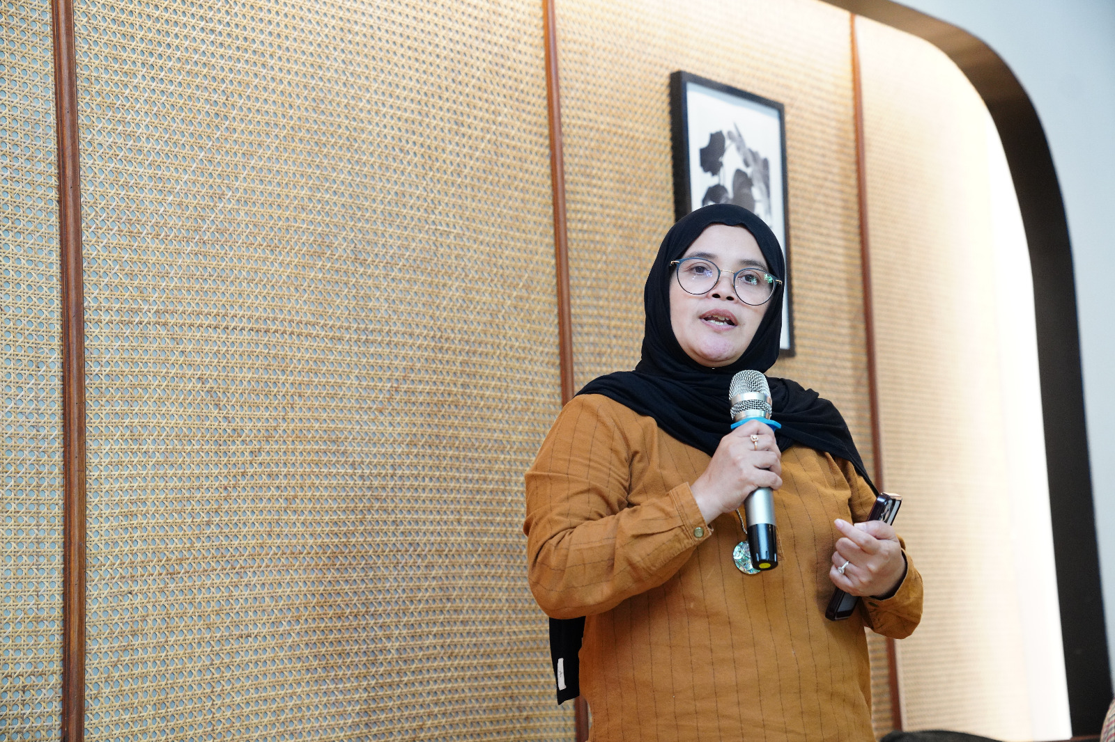 Anggota Bawaslu Lolly Suhenty kegiatan Forum Warga di Jakarta, Rabu (22/7/2026).