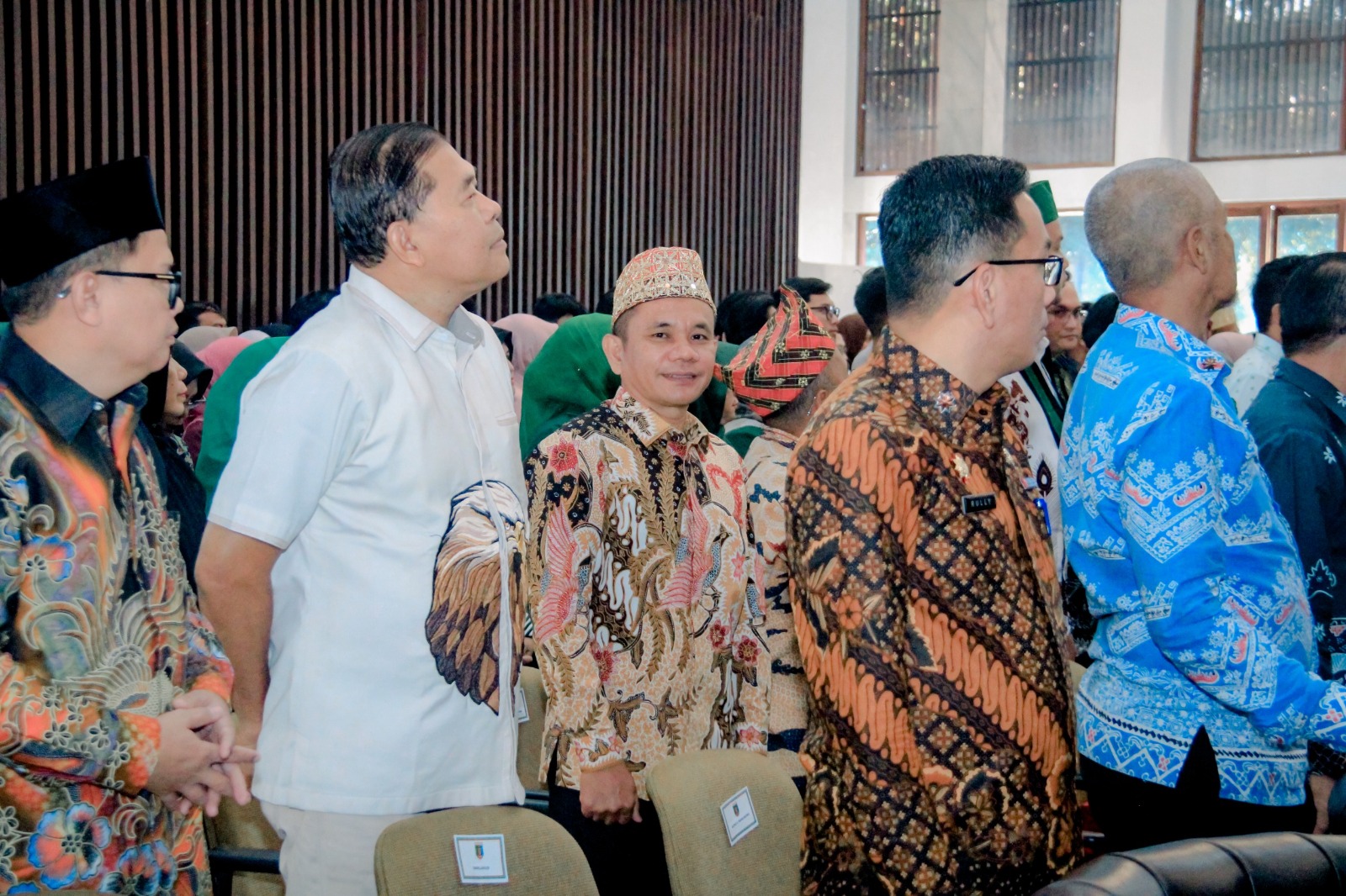Ketua dan Anggota Bawaslu Provinsi Lampung, Iskardo P. Panggar, Gistiawan, dan Tamri menghadiri Pelantikan Majelis Wilayah Korps Alumni Himpunan Mahasiswa Islam (KAHMI) Lampung dan Forum Alumni HMI-Wati (FORHATI) Wilayah Lampung Masa Bakti 2026-2031 yang berlangsung di Mahan Agung, Bandar Lampung, Kamis (2/7).