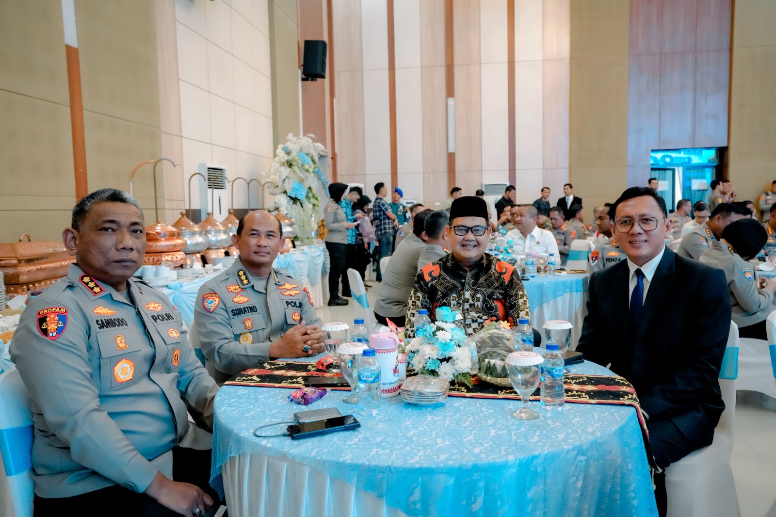 Anggota Bawaslu Provinsi Lampung, Suheri, menghadiri Acara Syukuran Hari Bhayangkara ke-80 Tahun 2026 yang diselenggarakan di Gedung Serba Guna (GSG) Presisi Polda Lampung, Rabu (2/7).