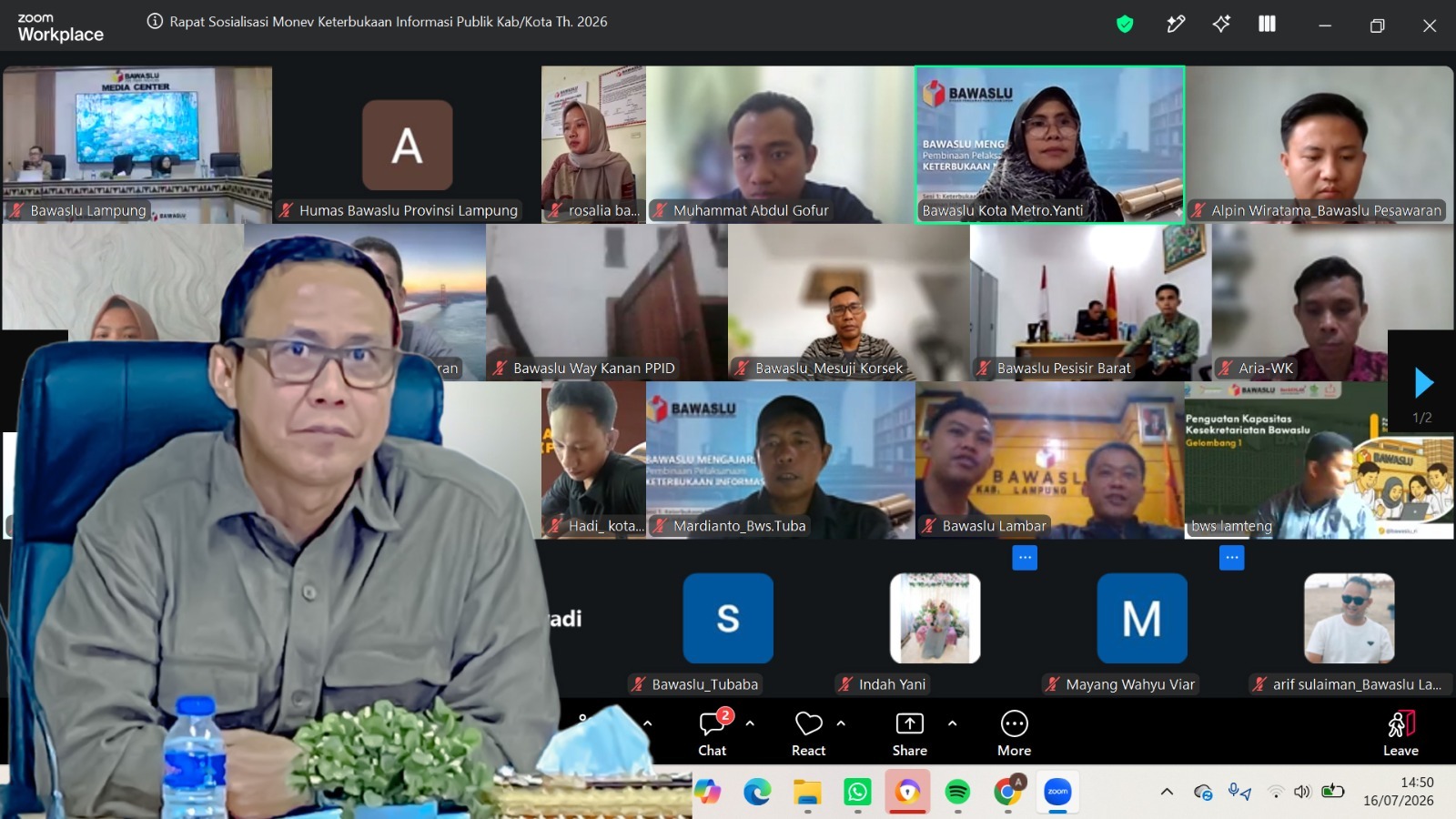 Bawaslu Provinsi Lampung menggelar Sosialisasi Monitoring dan Evaluasi (Monev) Keterbukaan Informasi Publik Bawaslu Kabupaten/Kota se-Provinsi Lampung Tahun 2026 secara daring melalui Zoom Meeting, Kamis (16/07).