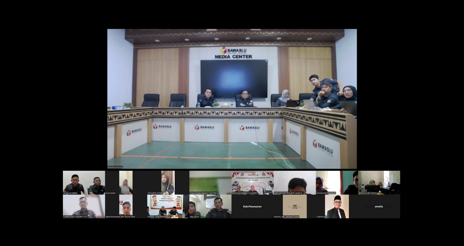 Badan Pengawas Pemilihan Umum (Bawaslu) Provinsi Lampung melakukan pembinaan penggunaan anggaran kepada Bawaslu Kabupaten/Kota se-Provinsi Lampung. Kegiatan tersebut dilaksanakan secara daring melalui Zoom Meeting pada Senin (20/07).