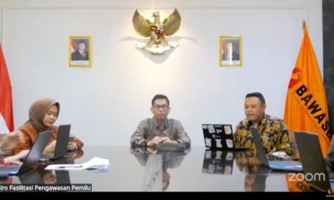 Akademisi Universitas Mulawarman Herdiansyah Hamzah dalam Ngabuburit Pengawasan bertajuk “Penguatan Penegakan Hukum Pemilu” yang diselenggarakan secara daring dan ditayangkan secara langsung melalui kanal YouTube Bawaslu, Kamis (5/3/2025).
