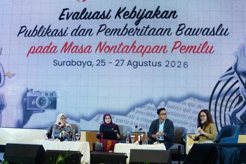 Suasana Kegiatan Evaluasi Kebijakan Publikasi dan Pemberitaan Bawaslu pada Masa Nontahapan Pemilu di Surabaya, Rabu (26/8/2026).