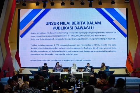 Suasana Evaluasi Kebijakan Publikasi dan Pemberitaan Bawaslu pada Masa Nontahapan Pemilu di Surabaya, Rabu (26/8/2026).