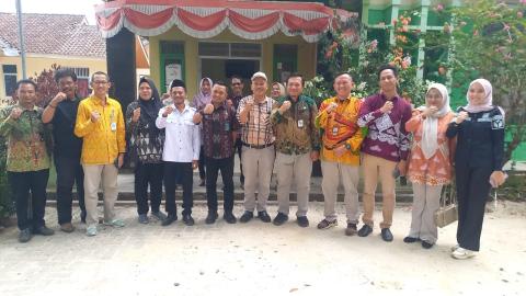 Badan Pengawas Pemilihan Umum (Bawaslu) Kota Metro bersama Komisi Pemilihan Umum (KPU) Kota Metro melaksanakan kegiatan pengawasan Pencocokan dan Penelitian (COKTAS) di Kelurahan Iringmulyo dan Kelurahan Yosorejo, Kamis (29/10/2026).