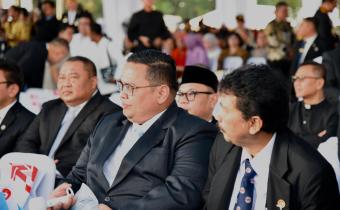 menghadiri peringatan Hari Ulang Tahun (HUT) ke-79 Bhayangkara