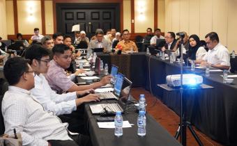 rapat untuk merancang Perbawaslu Pengawasan Pemuthakiran Data Berkelanjutan