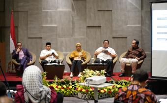 foto diskusi