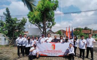 Foto saat setelah Apel HUTHUT Bawaslu ke-17 Tahun