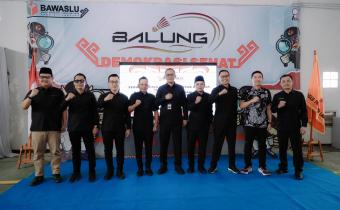 Bawaslu Provinsi Lampung menggelar rapat koordinasi bertajuk Penguatan Kapasitas SDM Bawaslu Kabupaten/Kota se-Lampung yang dihadiri Ketua, Anggota, Sekretaris KPU Provinsi Lampung, serta jajaran Bawaslu Kabupaten/Kota se-Provinsi Lampung, Rabu (1/4) di Kantor Bawaslu Provinsi Lampung.