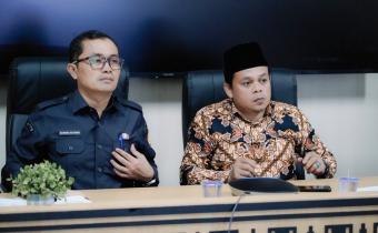 Bawaslu Provinsi Lampung menggelar rapat koordinasi bersama jajaran Bawaslu kabupaten/kota se-Provinsi Lampung melalui Zoom Meeting pada Selasa (14/04). Kegiatan ini dilaksanakan sebagai langkah konsolidasi kelembagaan pada masa non tahapan, sekaligus memastikan seluruh proses administrasi dan peningkatan kinerja di tingkat Bawaslu Kabupaten/Kota tetap berjalan sesuai ketentuan yang berlaku.