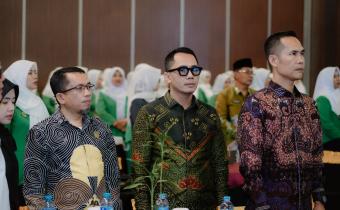 Anggota Bawaslu Provinsi Lampung, Hamid Badrul Munir, menghadiri kegiatan Konferensi Wilayah (Konferwil) Pimpinan Wilayah Fatayat Nahdlatul Ulama (NU) Lampung yang mengusung tema “Organisasi Digdaya, Perempuan Berdaya, dan Berkarya”, pada Kamis (30/04), di Bandar Lampung.