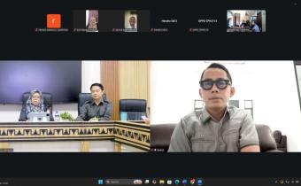 Bawaslu Provinsi Lampung menggelar Rapat Koordinasi Persiapan Pelaksanaan Pendidikan Pengawas Partisipatif (P2P) Tahun 2026 secara daring melalui Zoom Meeting pada Senin (04/05). 