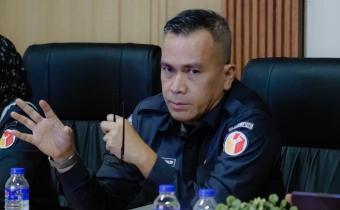 Badan Pengawas Pemilihan Umum (Bawaslu) Provinsi Lampung terus memperkuat kapasitas sumber daya manusia (SDM) jajaran pengawas pemilu melalui berbagai program peningkatan kompetensi. Salah satunya melalui program Akselerasi Nalar & Tukar Ilmu di Lingkungan Bawaslu Provinsi dan Bawaslu Kabupaten/Kota se-Provinsi Lampung (ANTI LINGLUNG). Kepala Bagian Penanganan Pelanggaran dan Penyelesaian Sengketa Proses Bawaslu Provinsi Lampung, Erwin Prima Rinaldo menyampaikan dampak positif dari pelaksanaan program ANTI 