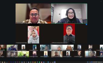 Anggota Badan Pengawas Pemilihan Umum (Bawaslu) Provinsi Lampung, Suheri, mengikuti kegiatan Upgrading Kompetensi Advokasi Hukum yang diselenggarakan oleh Bawaslu Republik Indonesia secara daring melalui Zoom Meeting, Senin (8/6).
