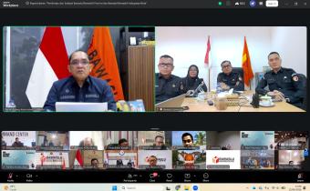 Pelaksana Tugas (Plt.) Kepala Sekretariat Bawaslu Provinsi Lampung, Achmad Sutiono, menghadiri kegiatan Pembinaan dan Evaluasi Panwaslih Provinsi serta Bawaslu/Panwaslih Kabupaten/Kota se-Indonesia yang diselenggarakan oleh Bawaslu Republik Indonesia secara daring melalui Zoom Meeting, Senin (22/06)