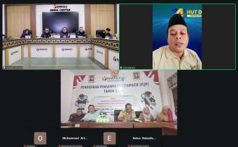 Bawaslu Provinsi Lampung menggelar rapat pembinaan sekaligus penyampaian laporan asistensi hasil dan progres reviu Laporan Pertanggungjawaban (LPJ) Dana Hibah Bawaslu Kota Metro secara daring melalui Zoom Meeting pada Senin (22/06).