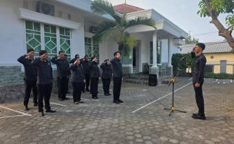 Foto saat giat apel rutin mingguan 