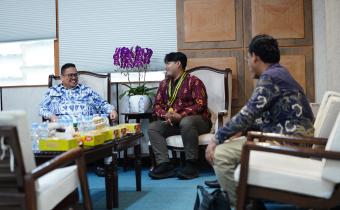 Ketua Bawaslu Rahmat Bagja saat menerima audiensi dari Pelajar Islam Indonesia (PII), pada Kamis (20/8/2026) di Kantor Bawaslu.